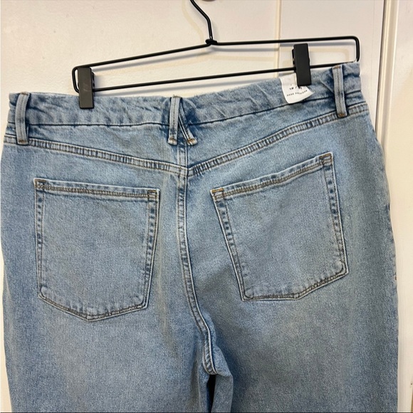 NWT good American high rise straight leg light wash jeans sz 12/31 - Picture 6 of 9